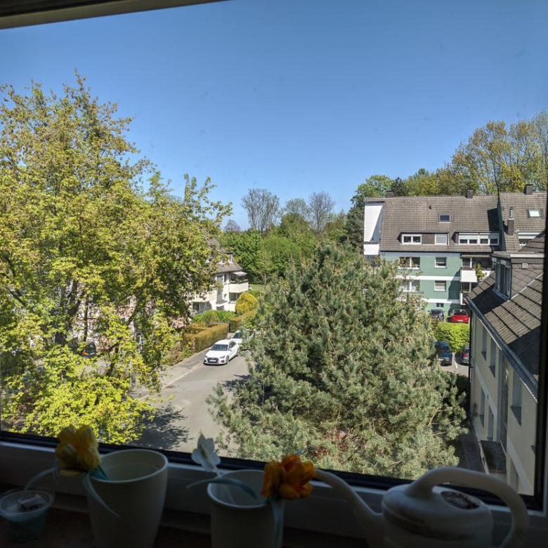 Grumme: RESERVIERT ! S O N N I G E AUSSICHT… Nähe Grüngürtel !