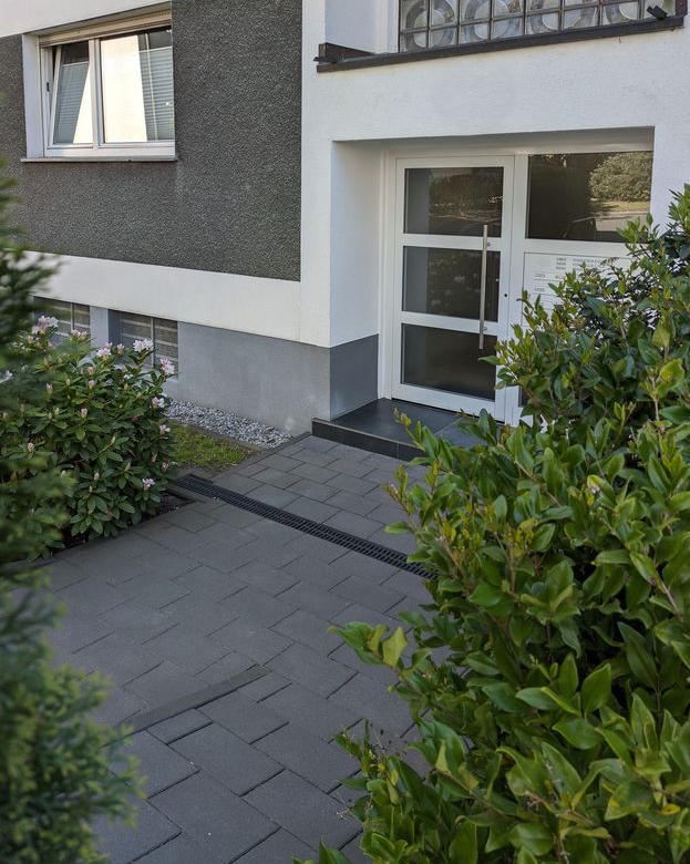 Grumme: RESERVIERT ! S O N N I G E AUSSICHT… Nähe Grüngürtel !