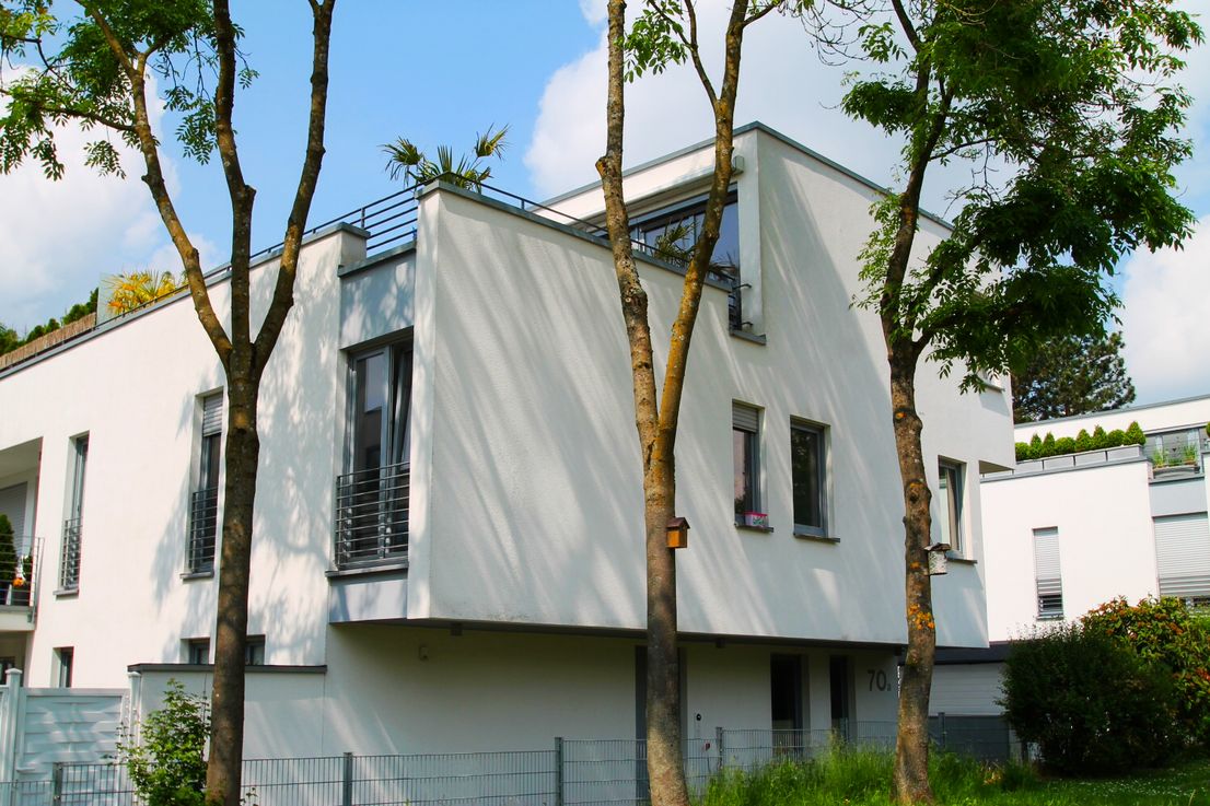 Stiepel: L I V I N G-ROOMS… im Grünen!